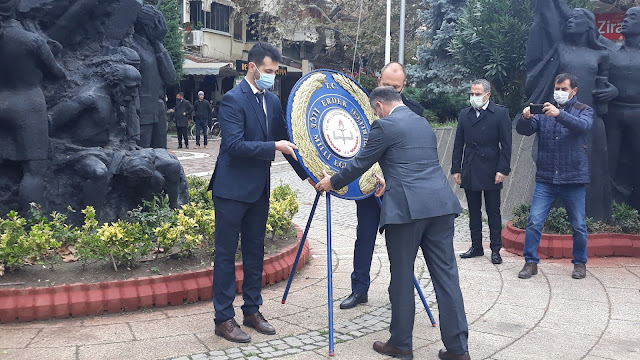 ERDEK'TE ÖĞRETMENLER GÜNÜ KUTLAMASI