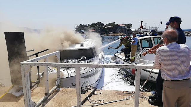 MARİNADAKİ TEKNE YANDI