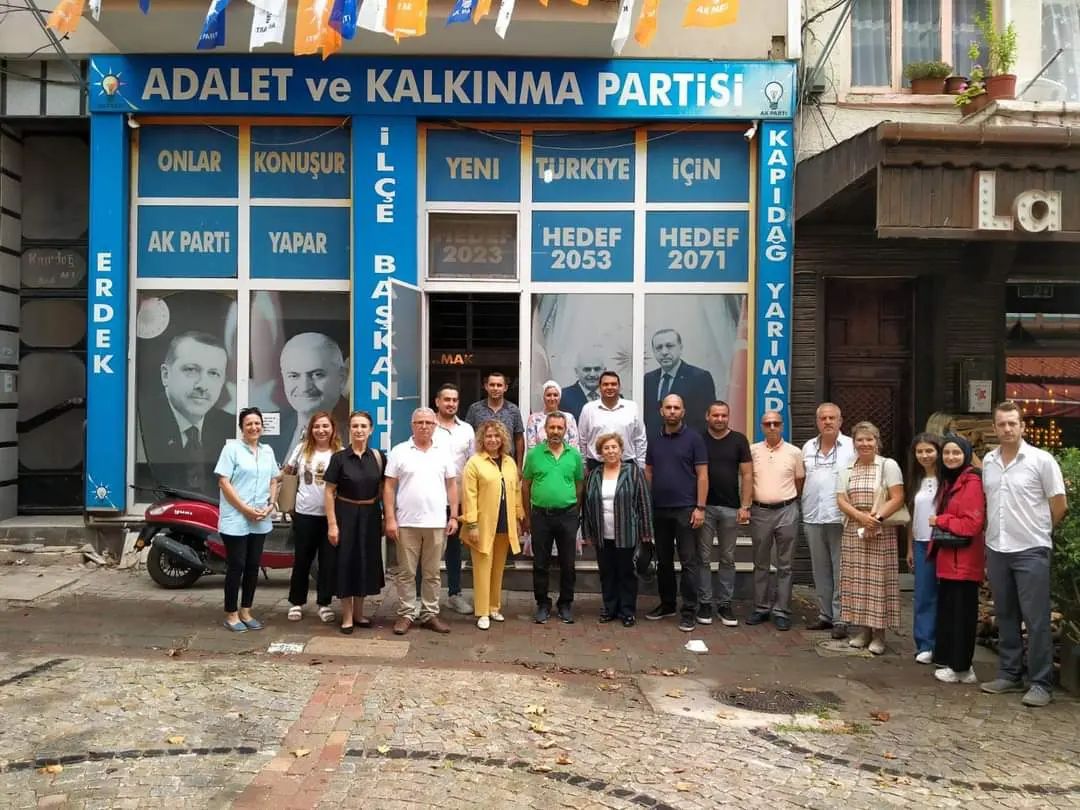 AK PARTİ MİLLETVEKİLİ AYDEMİR ERDEK'İ ZİYARET ETTİ