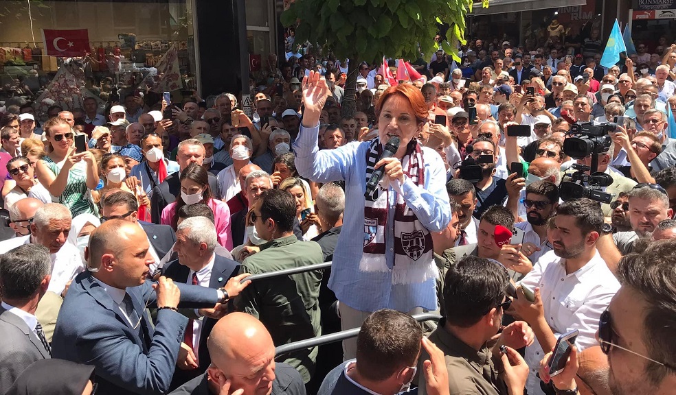 AKŞENER BANDIRMA'DAN SESLENDİ: 'TÜRKİYE'NİN ÇÖZÜLEMEYECEK PROBLEMİ YOK'