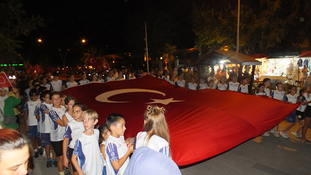 ŞANLI ZAFERİN 101. YILINDA FENER ALAYI