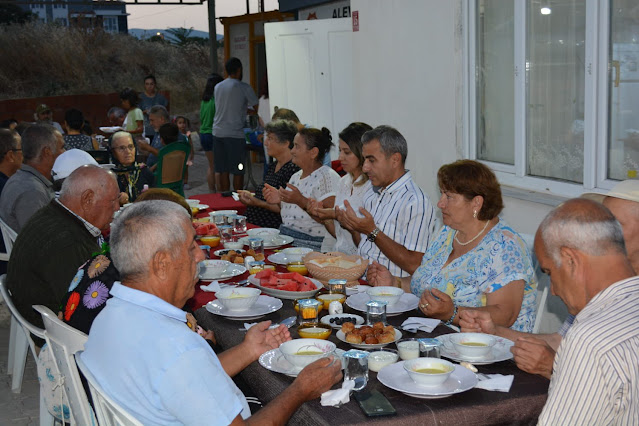 MUHARREM İFTARINDA BİR ARAYA GELDİLER