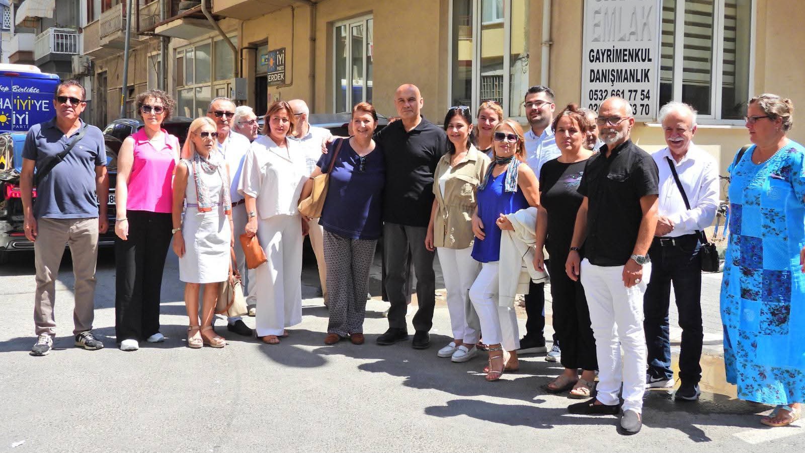 TURHAN ÇÖMEZ ERDEK'TE