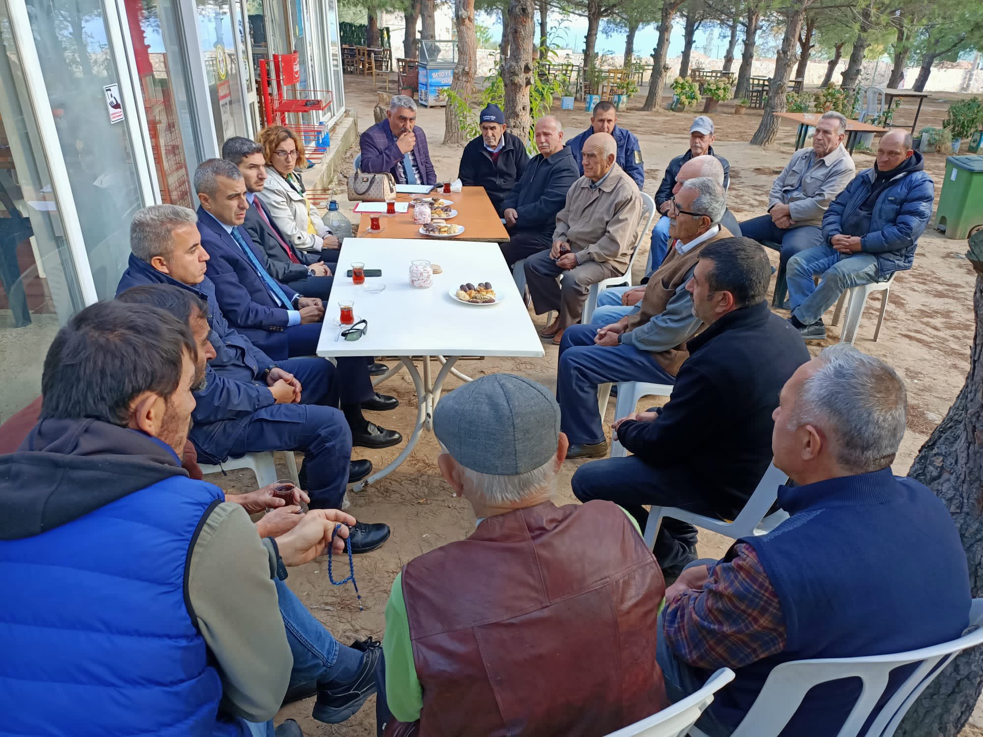 KAYMAKAM ATASOY AŞAĞIYAPICI VE HAMAMLI MAHALLESİ'NDE