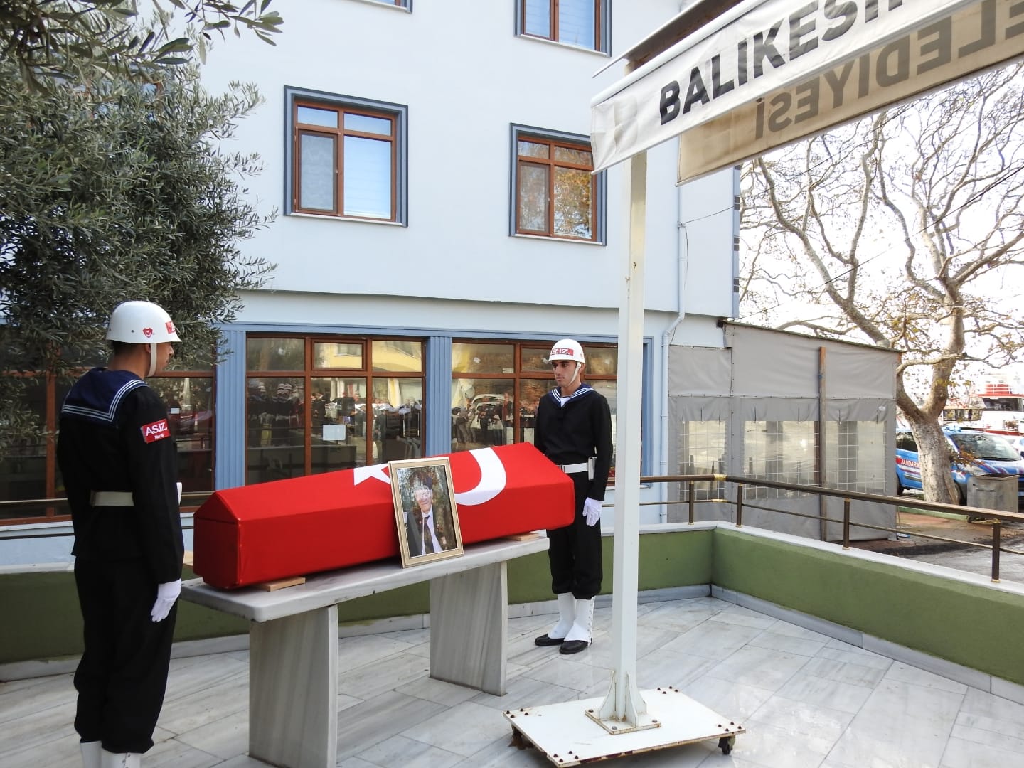 KIBRIS GAZİSİ ÖNER SON YOLCULUĞUNA UĞURLANDI