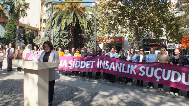 'KADINA ŞİDDETE DUR' DEMEK İÇİN TOPLANDILAR