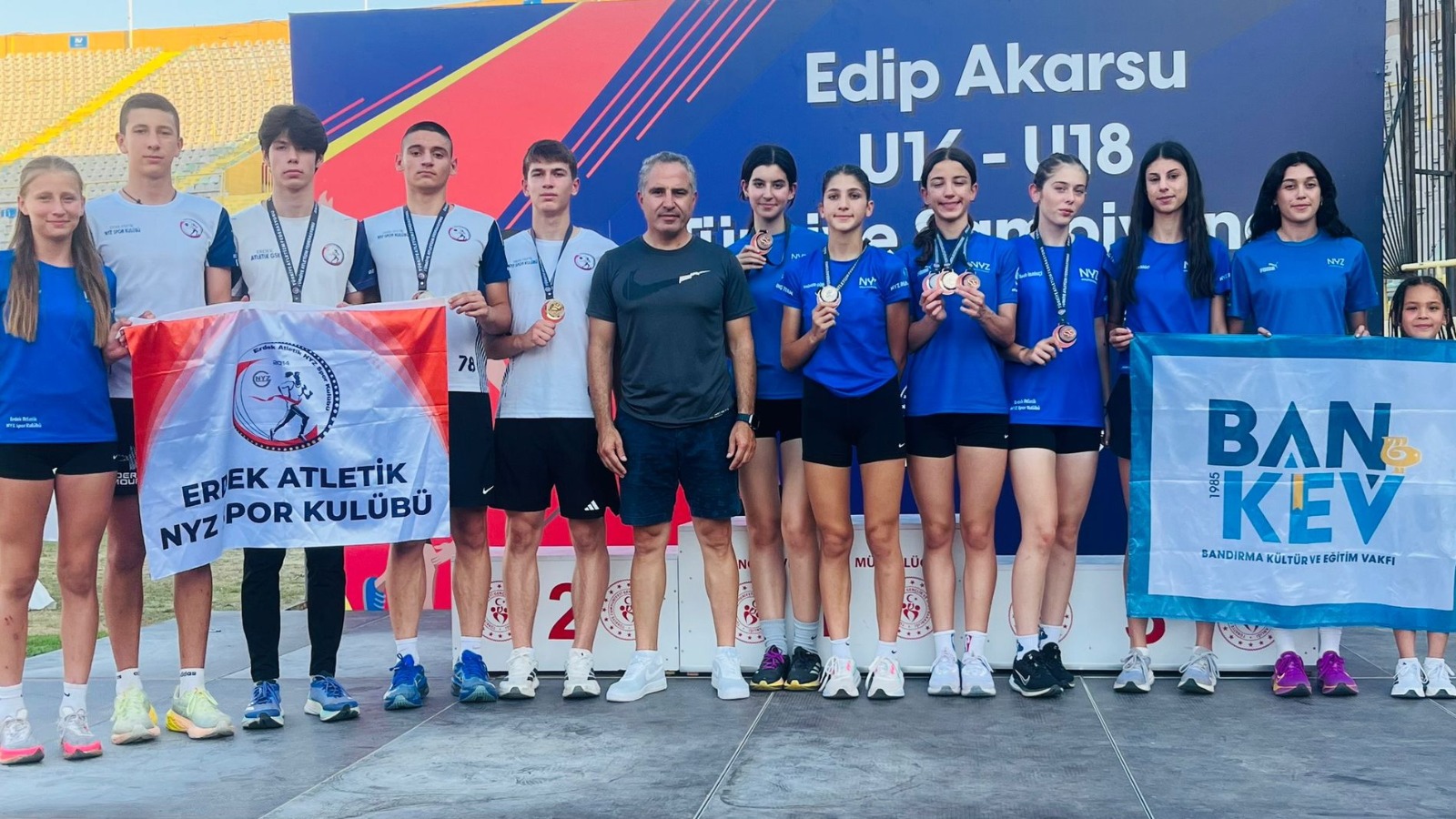 ERDEK ATLETİK NYZ SPORCULARINDAN YENİ TÜRKİYE DERECELERİ