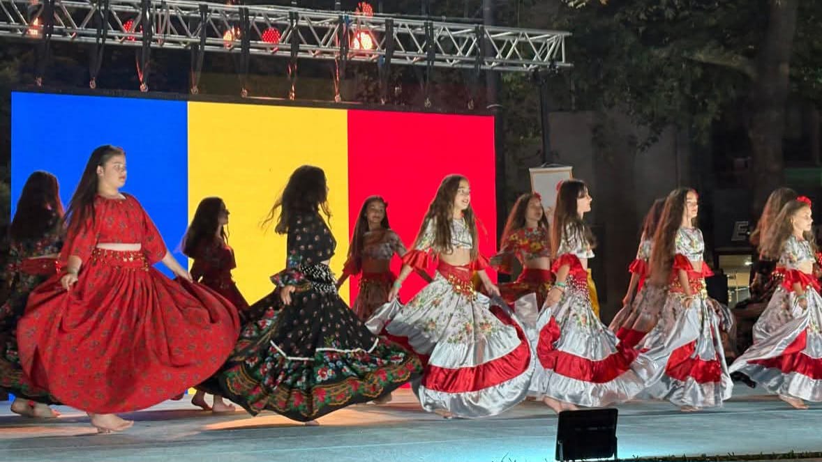 II. ULUSLARARASI HALK DANSLARI FESTİVALİ SONA ERDİ