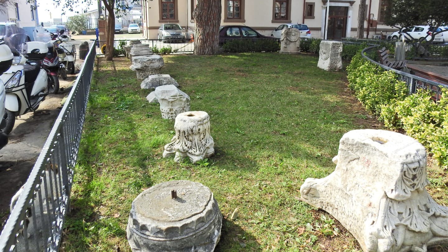 ERDEK AÇIK HAVA MÜZESİ'NDEKİ TARİHİ ESERLER TAŞINIYOR