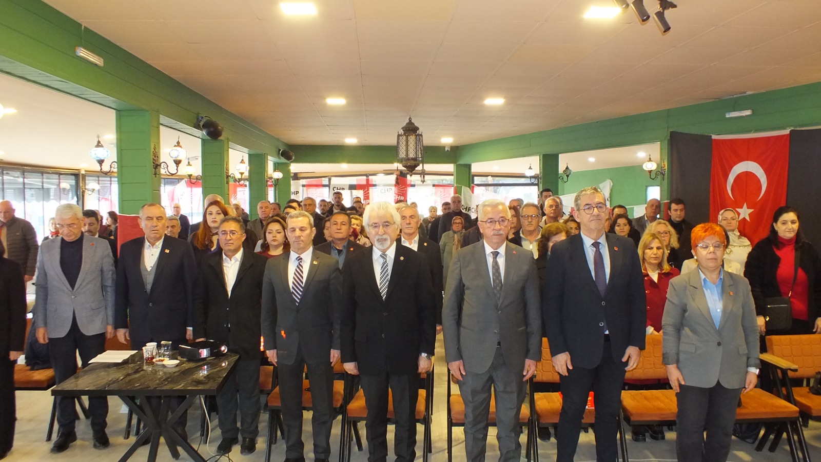 CHP'DEN ERDEK'TE 'HEDEF İKTİDAR' TEMALI DANIŞMA TOPLANTISI