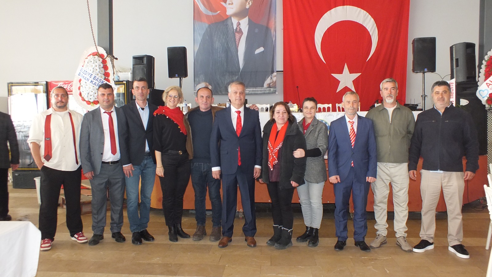 ERDEK ESNAF VE SANATKARLAR ODASI'NDA VAHİT KOCABIYIK GÜVEN TAZELEDİ