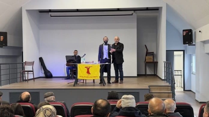 SOSYAL ADALET VE BARIŞ ÖDÜLÜ AKİF MANAF'IN 