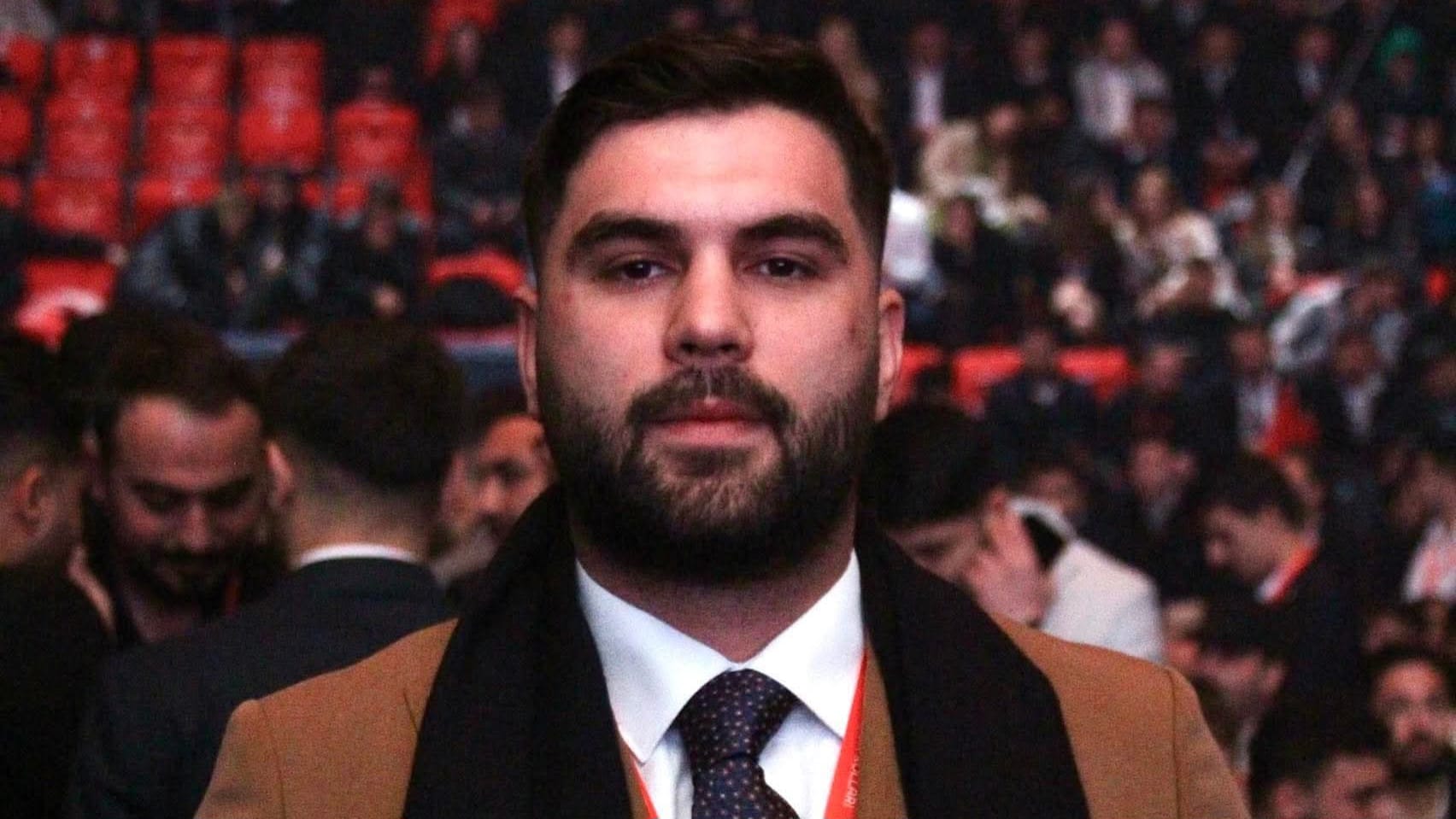 CHP ERDEK GENÇLİK KOLLARI BAŞKANI ATABERK GÜZELLER İSTİFA ETTİ