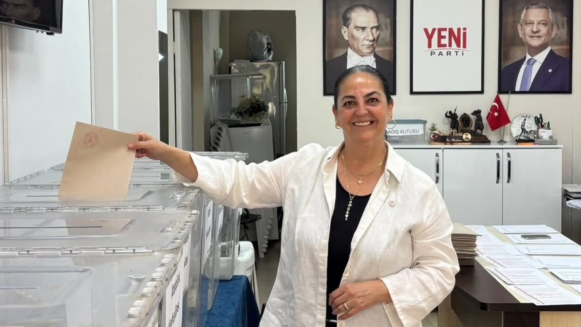 YENİ PARTİ'DE KONGRE SÜRECİ BAŞLADI