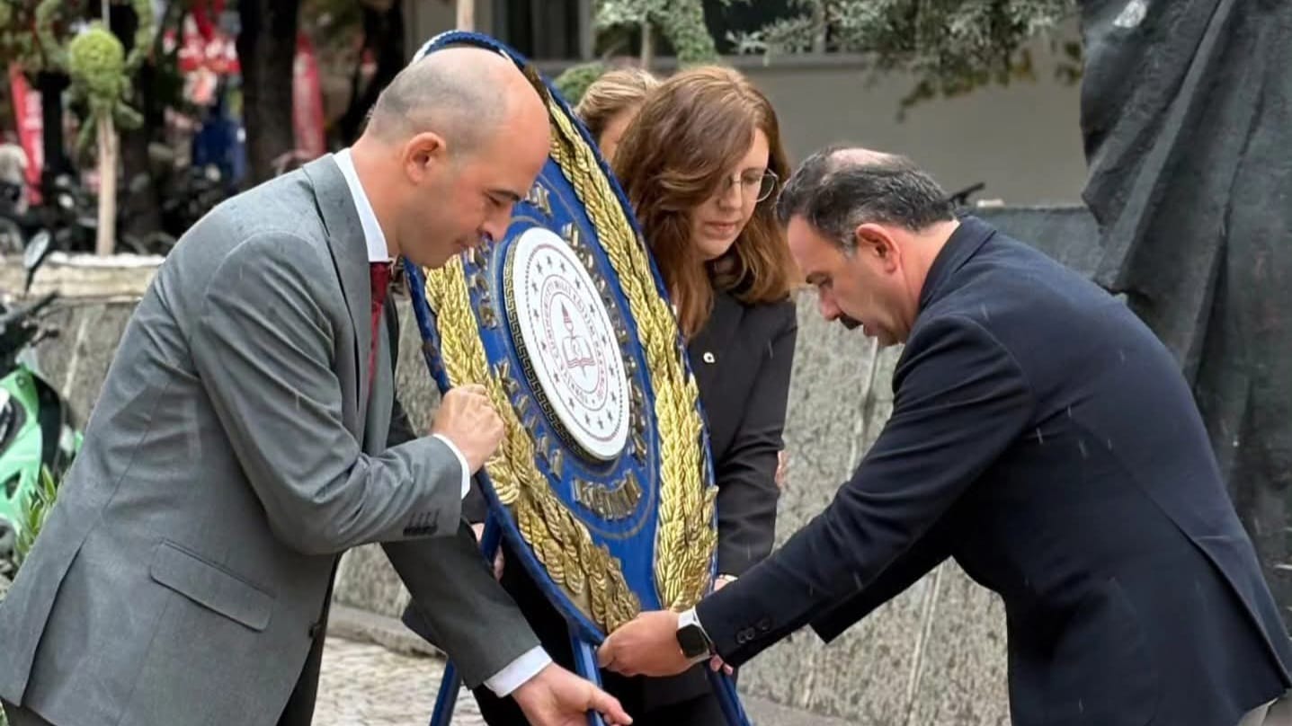 ERDEK'TE İLKÖĞRETİM HAFTASI KUTLAMALARI