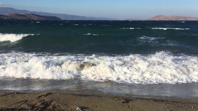 BOĞULMA TEHLİKESİ GEÇİREN VATANDAŞI CANKURTARANLAR KURTARDI