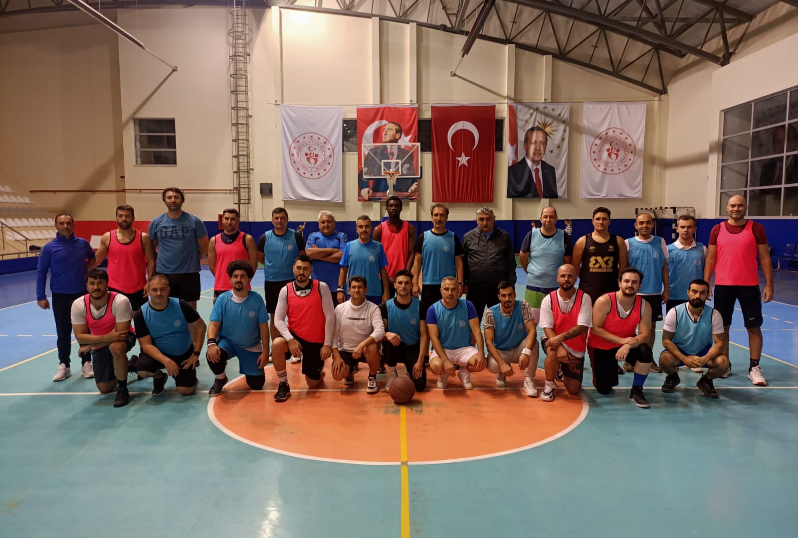 ERDEK'TE BASKETBOL ŞÖLENİ