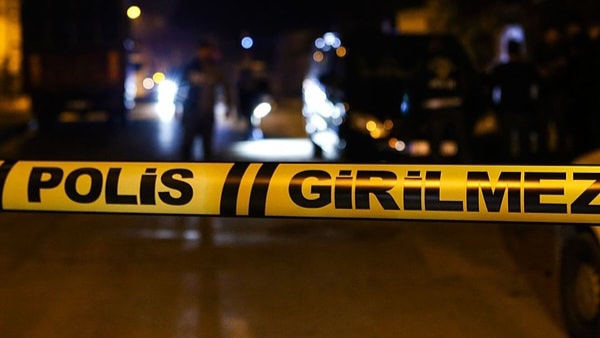 ERDEK'TE CİNAYET... ÇIKAN KAVGADA 1 KİŞİ HAYATINI KAYBETTİ